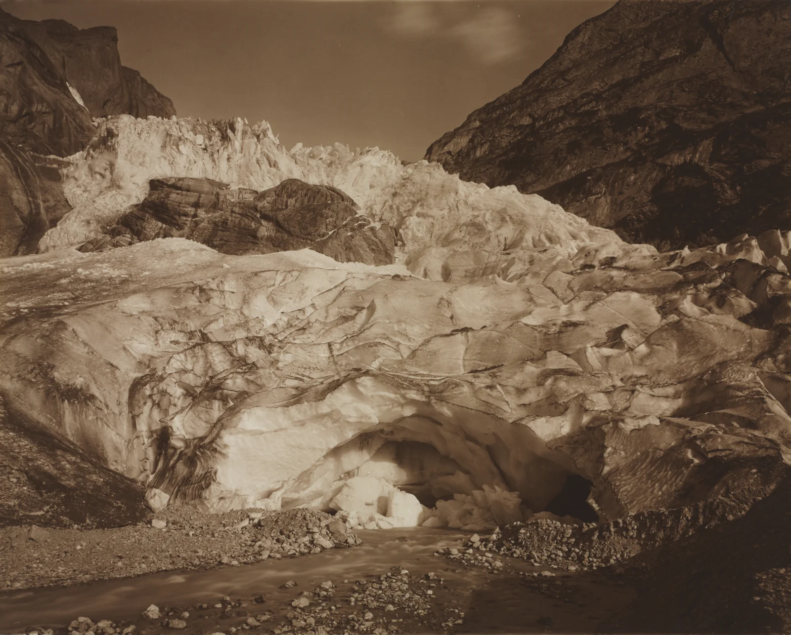 Suisse — Grindelwald, glacier supérieur, source de la Lutschine — Adolphe Braun