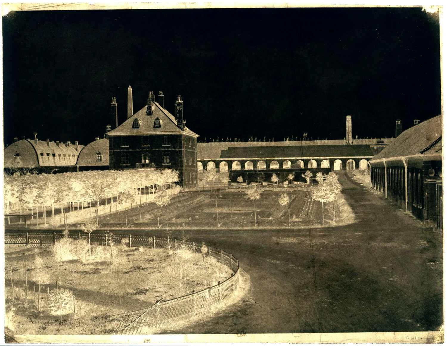 Cour des salines de Gouhenans — Alphonse Poitevin