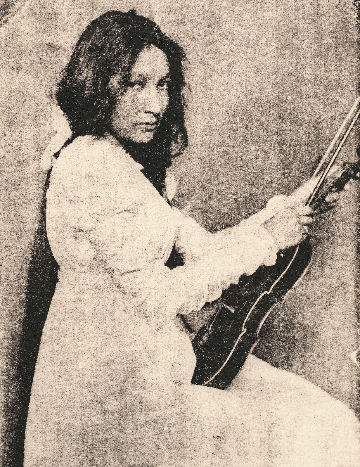 Zitkala-Ša with Violin — Gertrude Käsebier